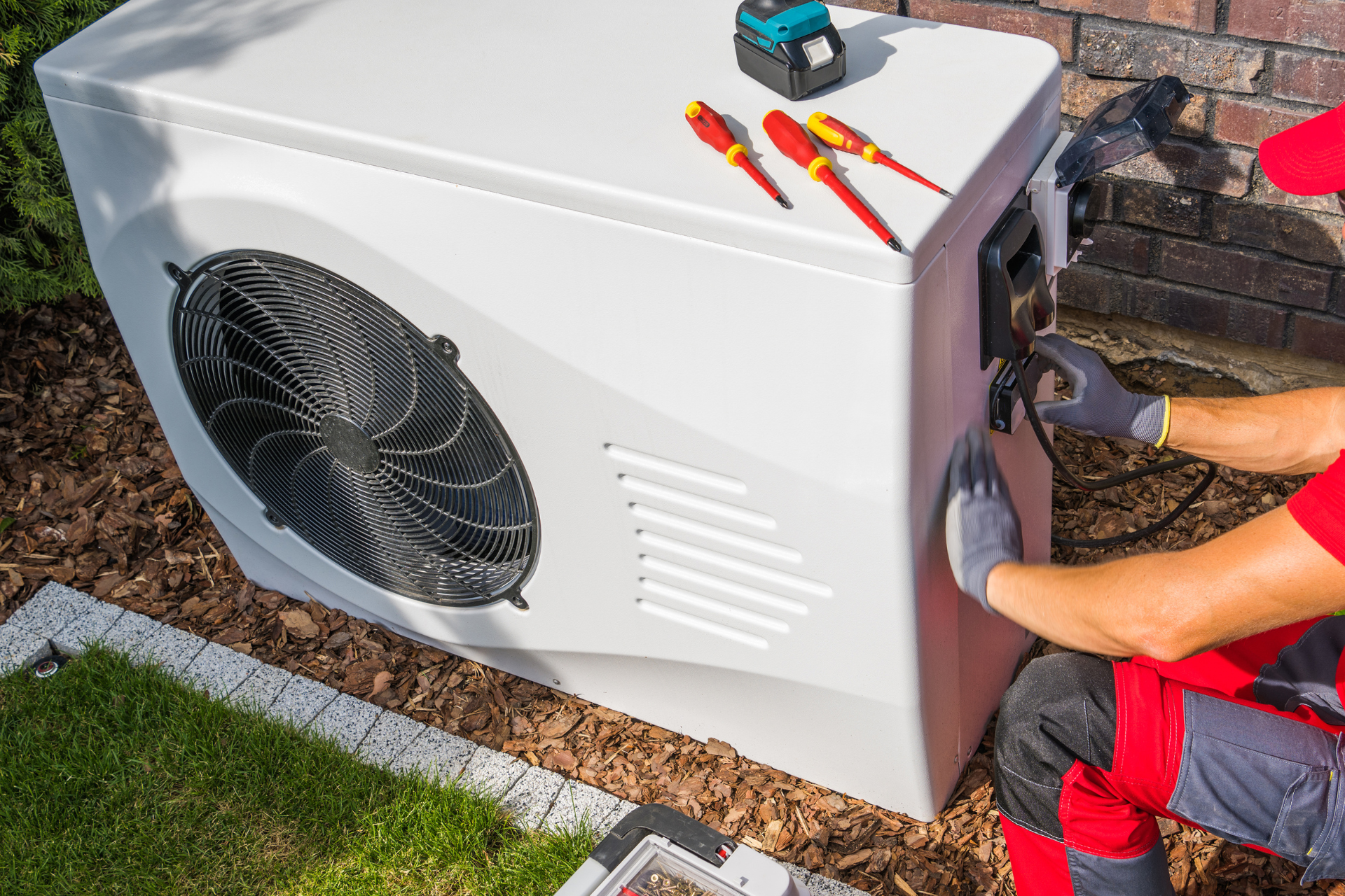 Heat Pump Repairs & Maintenance | Dynamic Flow